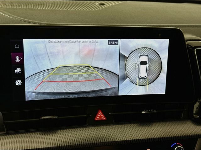 Used 2025 Black Kia SX-Prestige image 15
