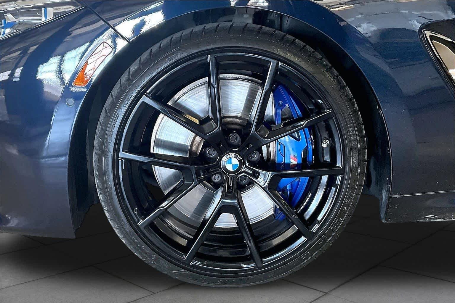 Used 2022 Carbon Black Metallic BMW M850i xDrive image 10