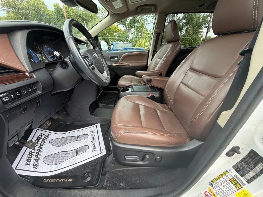 Used 2019 White Toyota Limited Premium image 11
