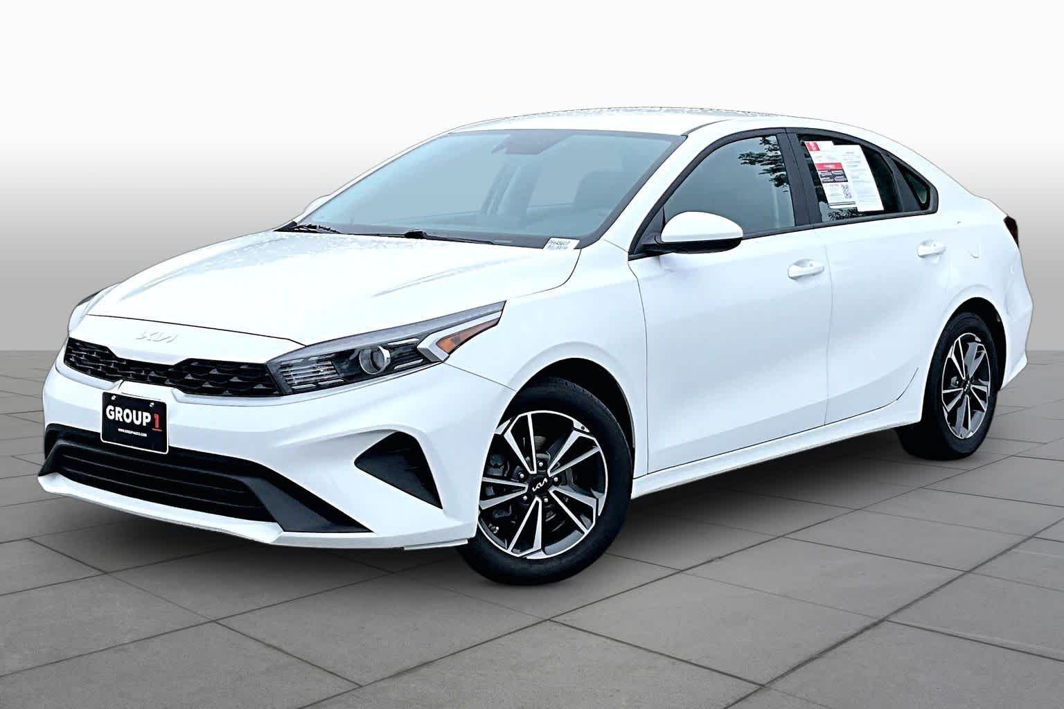 Pre-Owned 2023 Kia Forte LXS