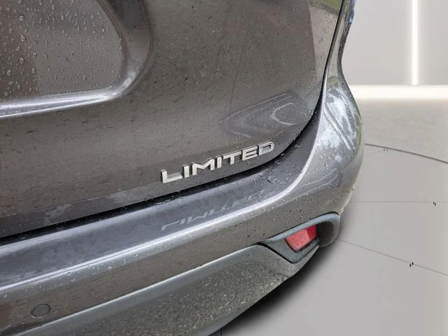 Used 2021 Gray Toyota Limited image 8