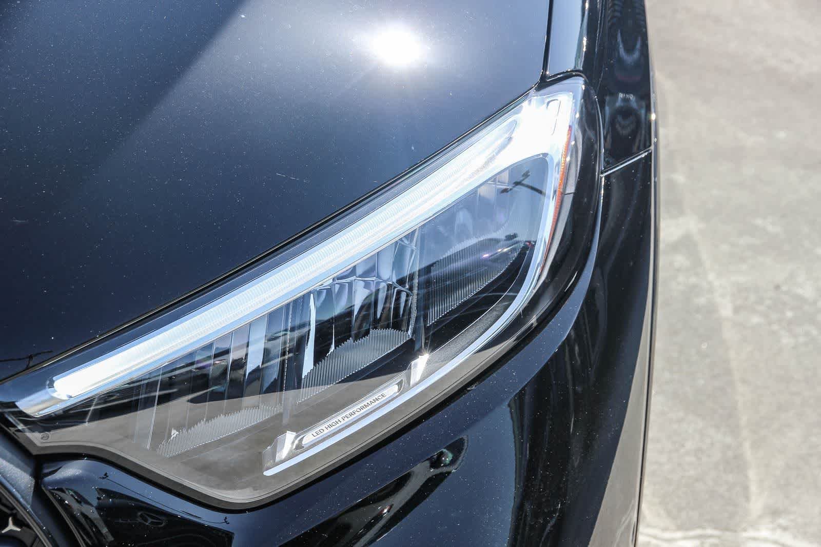New 2026 Black Mercedes-Benz GLC 300 image 8