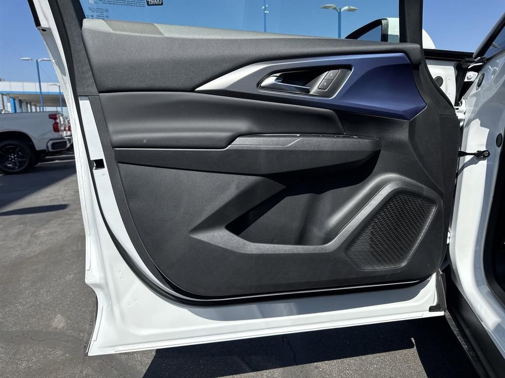 2026 Chevrolet Equinox EV 2LT - Photo 20