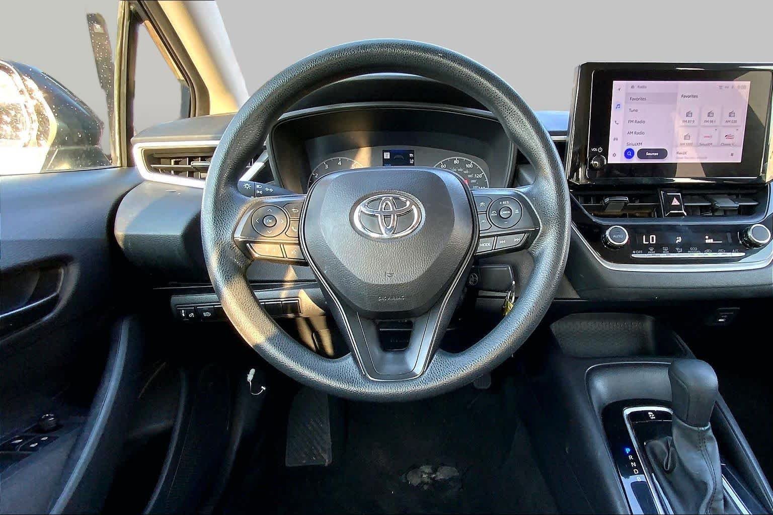 Used 2025 Underground Toyota LE image 6