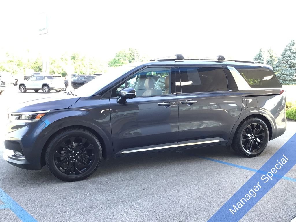 Used 2023 Gray Kia SX Prestige image 12