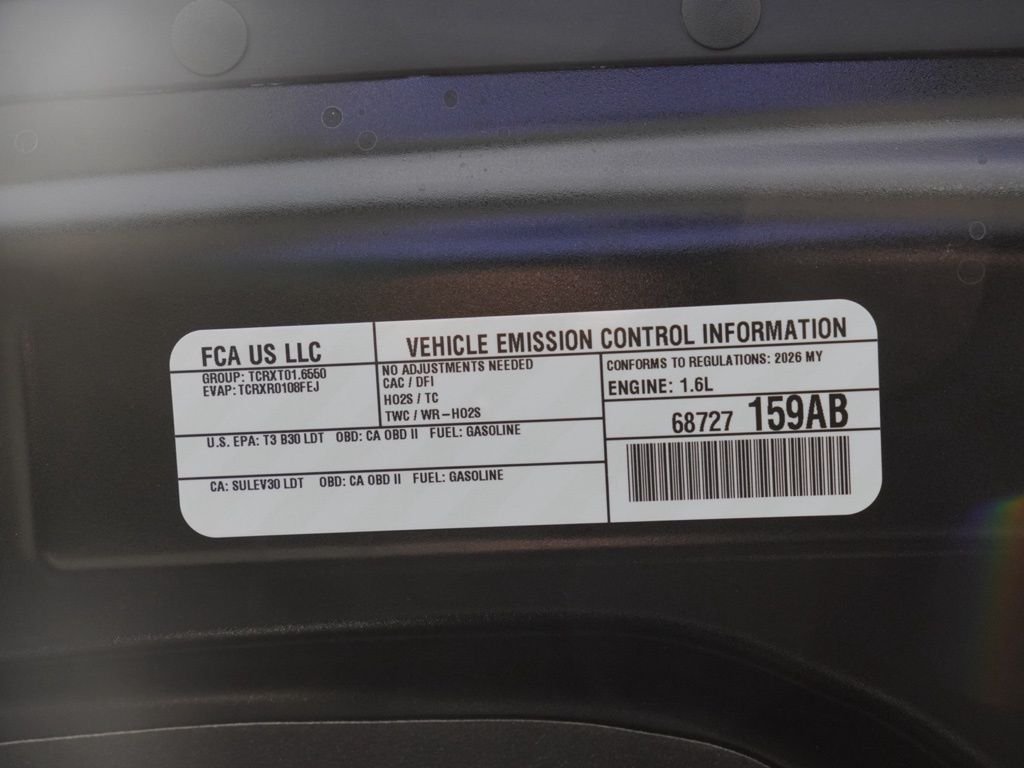 New 2026 Diamond Black Crystal Pearl-Coat Exterior Paint Jeep Limited image 27