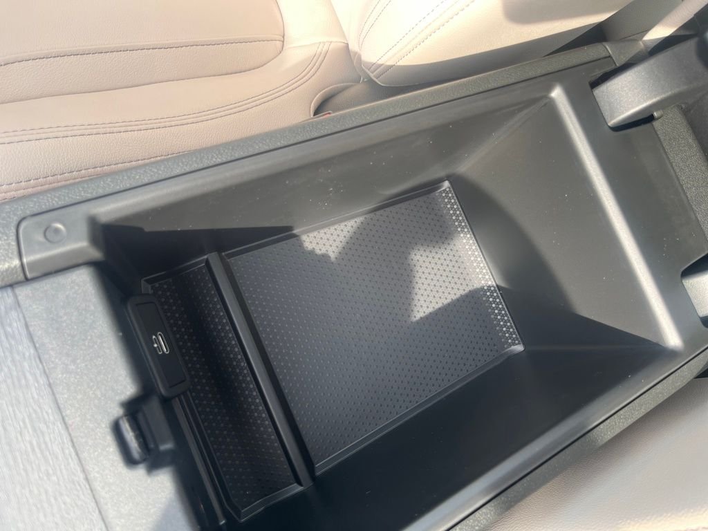 2025 BMW 3 Series 330i - Photo 26