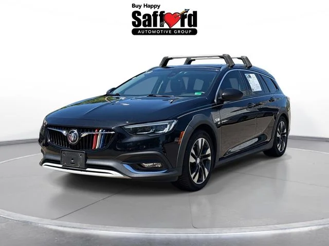 2019 Buick Regal Essence AWD's photo