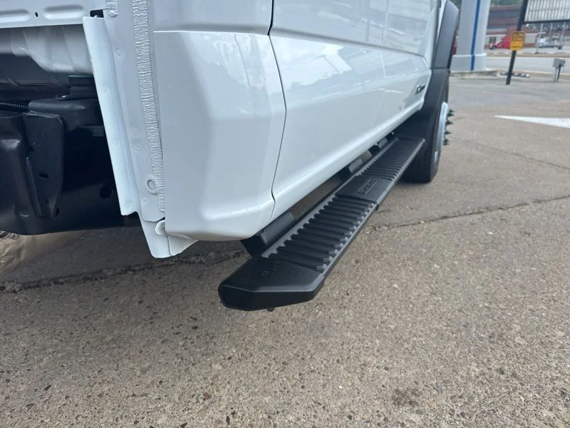 2026 Ford F-450 Super Duty Chassis Cab XL - Photo 8