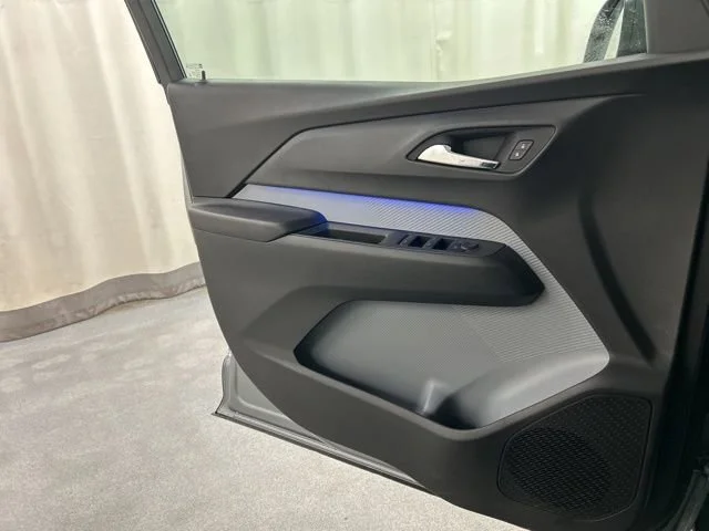 2027 Chevrolet Bolt RS - Photo 16