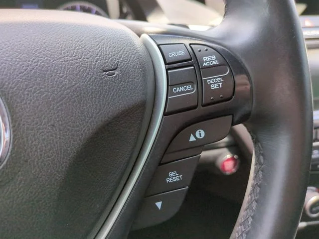 Used 2017  Acura Technology Package image 27