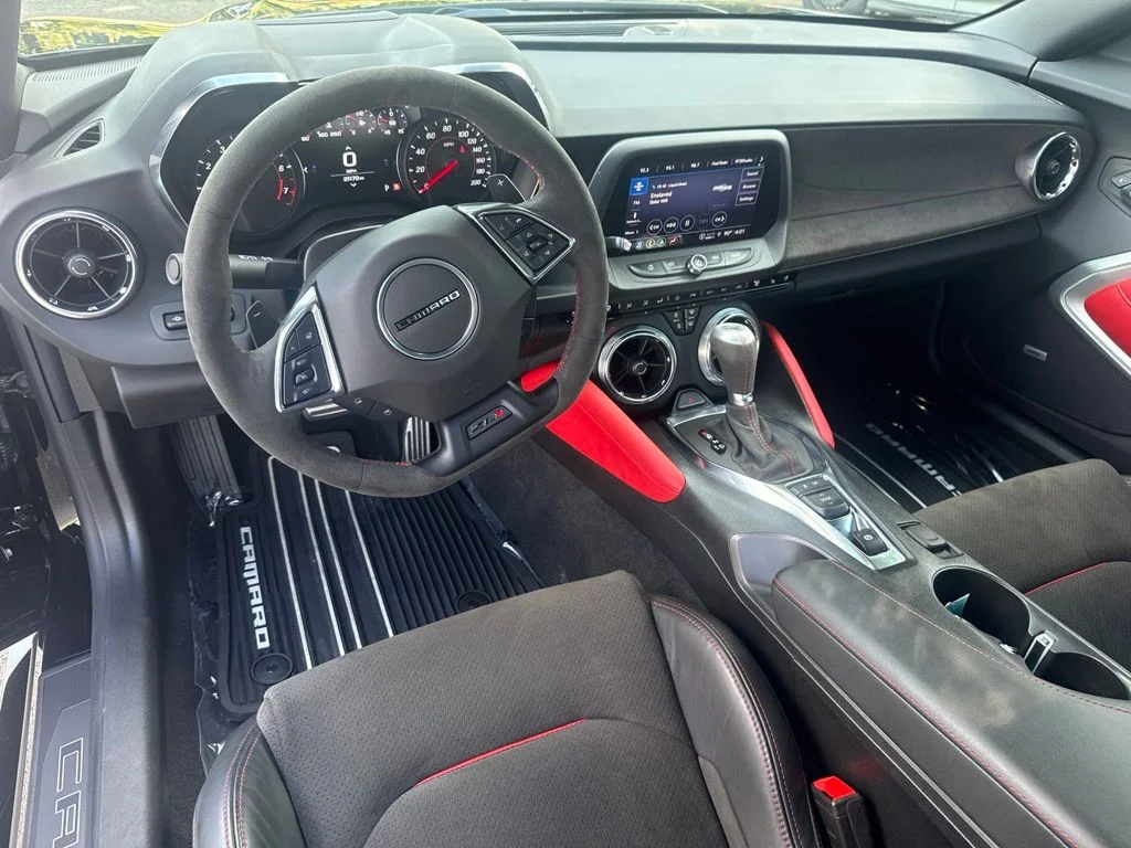 Used 2023 Black Chevrolet ZL1 image 14