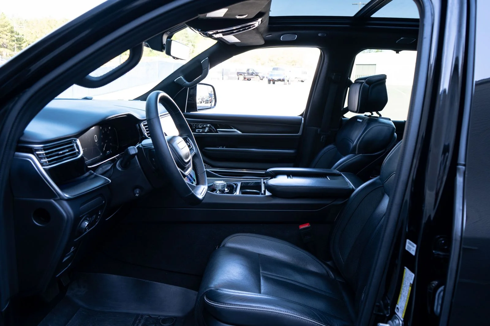 Used 2024 Diamond Black Jeep Series II image 26