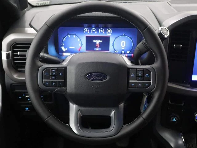 Used 2026 Agate Black Metallic Ford XLT image 24