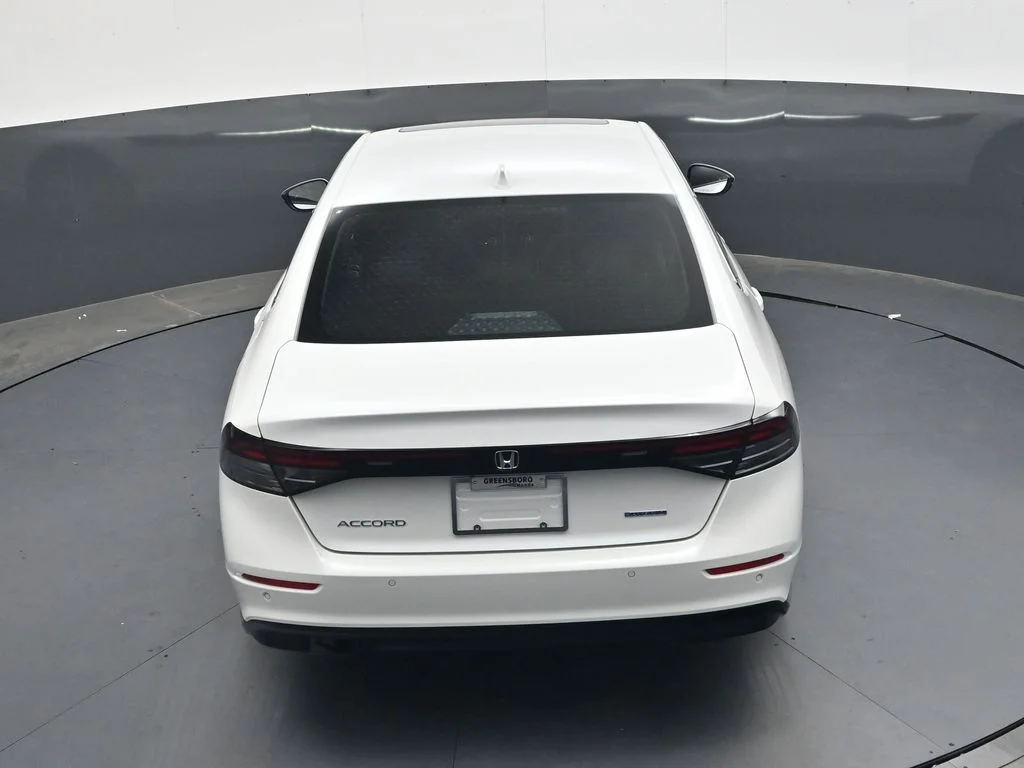 New 2026 Platinum White Pearl Honda EX-L image 23