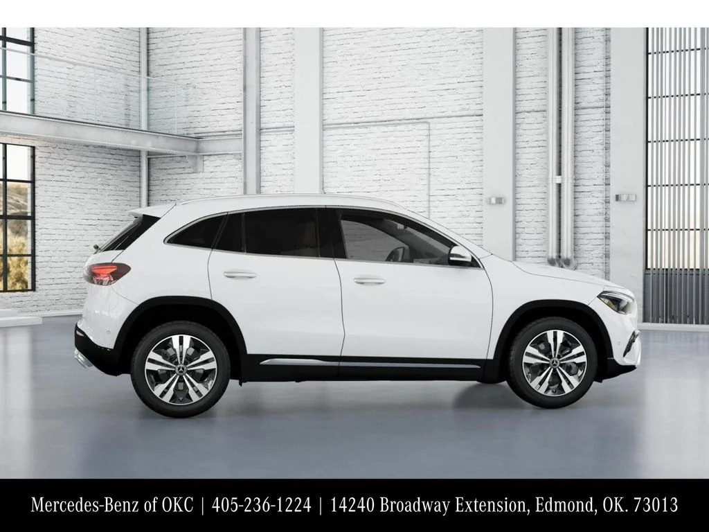 New 2026 White Mercedes-Benz GLA 250 image 17