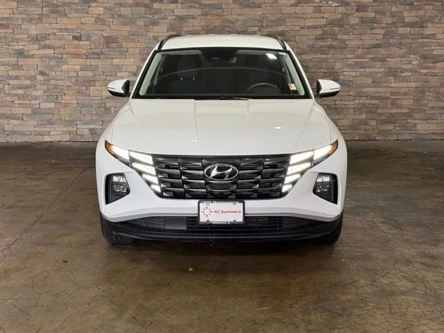 Used 2023 White Pearl Hyundai SEL image 2