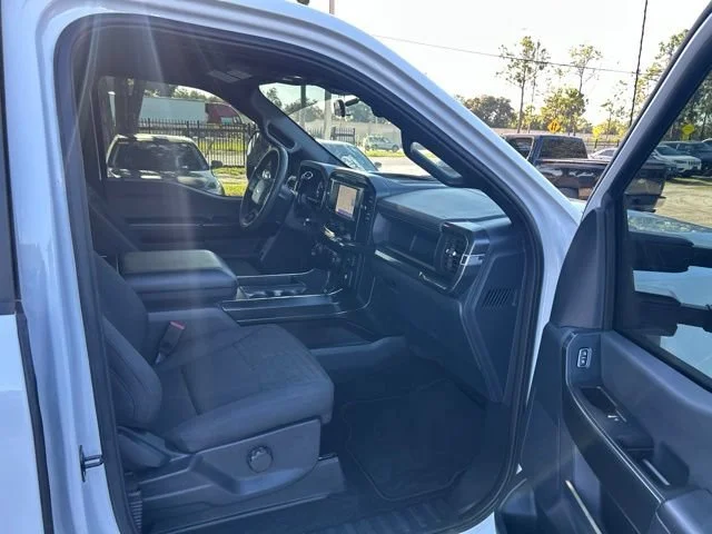 Used 2023 Oxford White Ford XL image 9