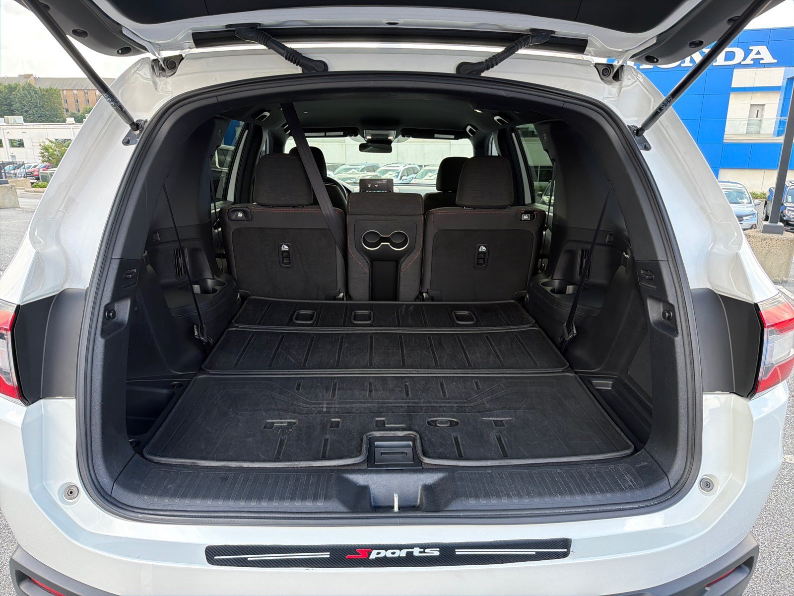 Used 2025 White Honda Sport image 18