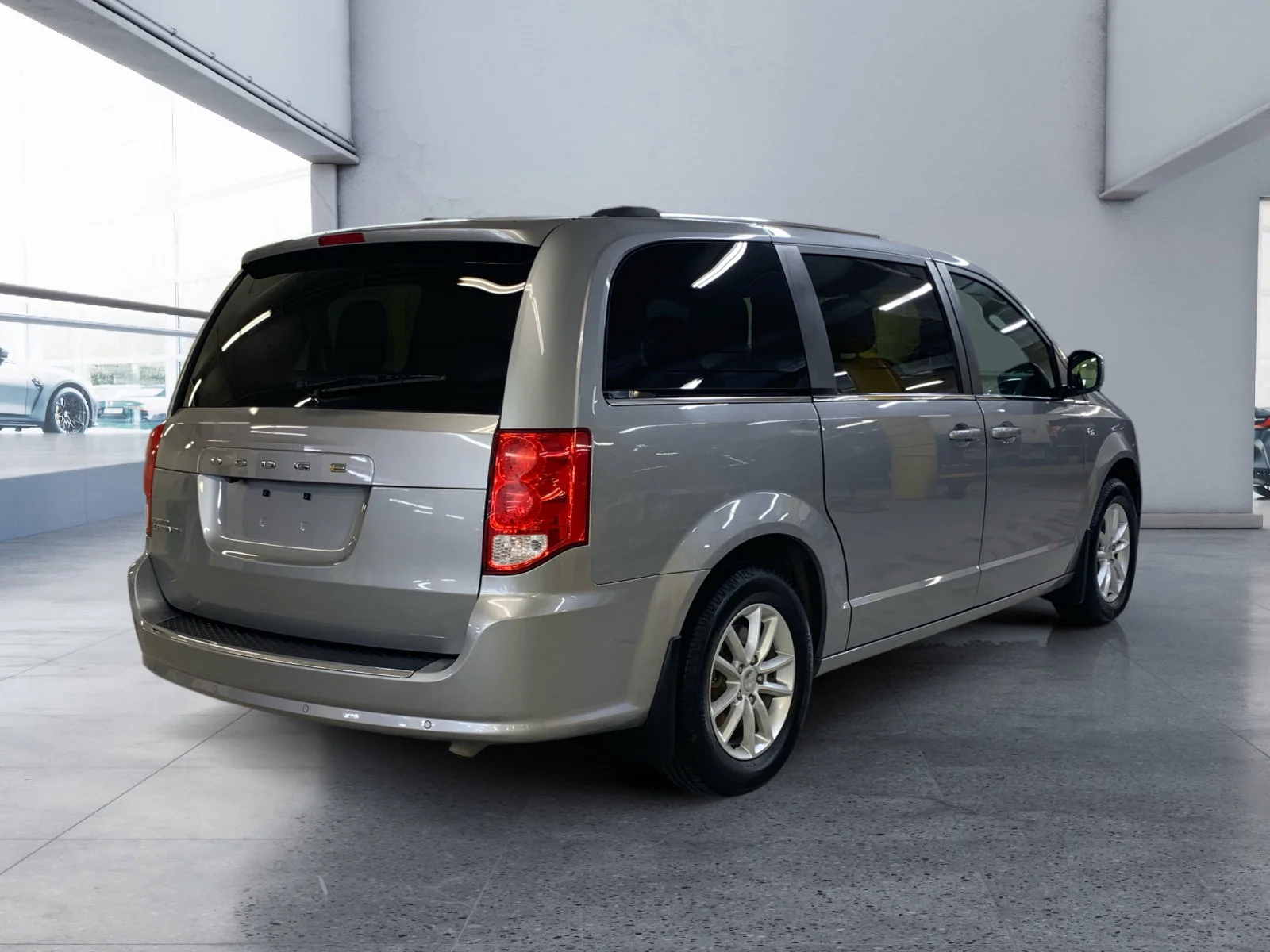 Used 2019 Silver Dodge 35th Anniversary image 5
