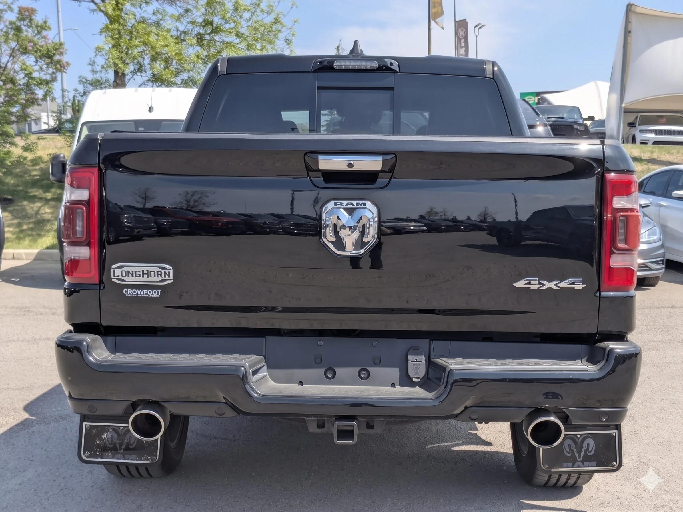 Used 2022 Black RAM Limited Longhorn - Level I - Dual Pane Sunroof - Leather - Harman/Kardon Audio - Advanced Safety & M image 7
