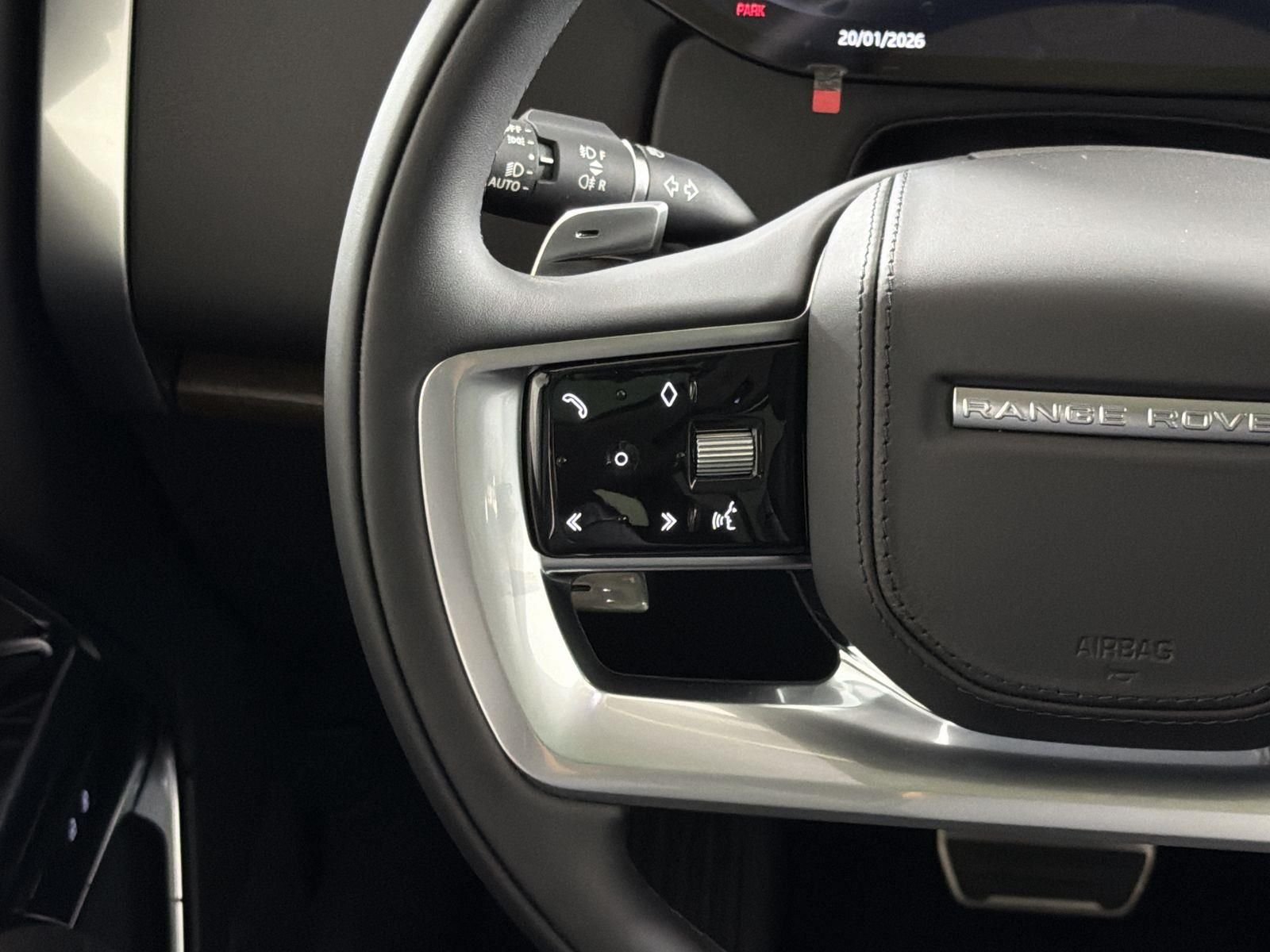 2026 Land Rover Range Rover SE - Photo 12