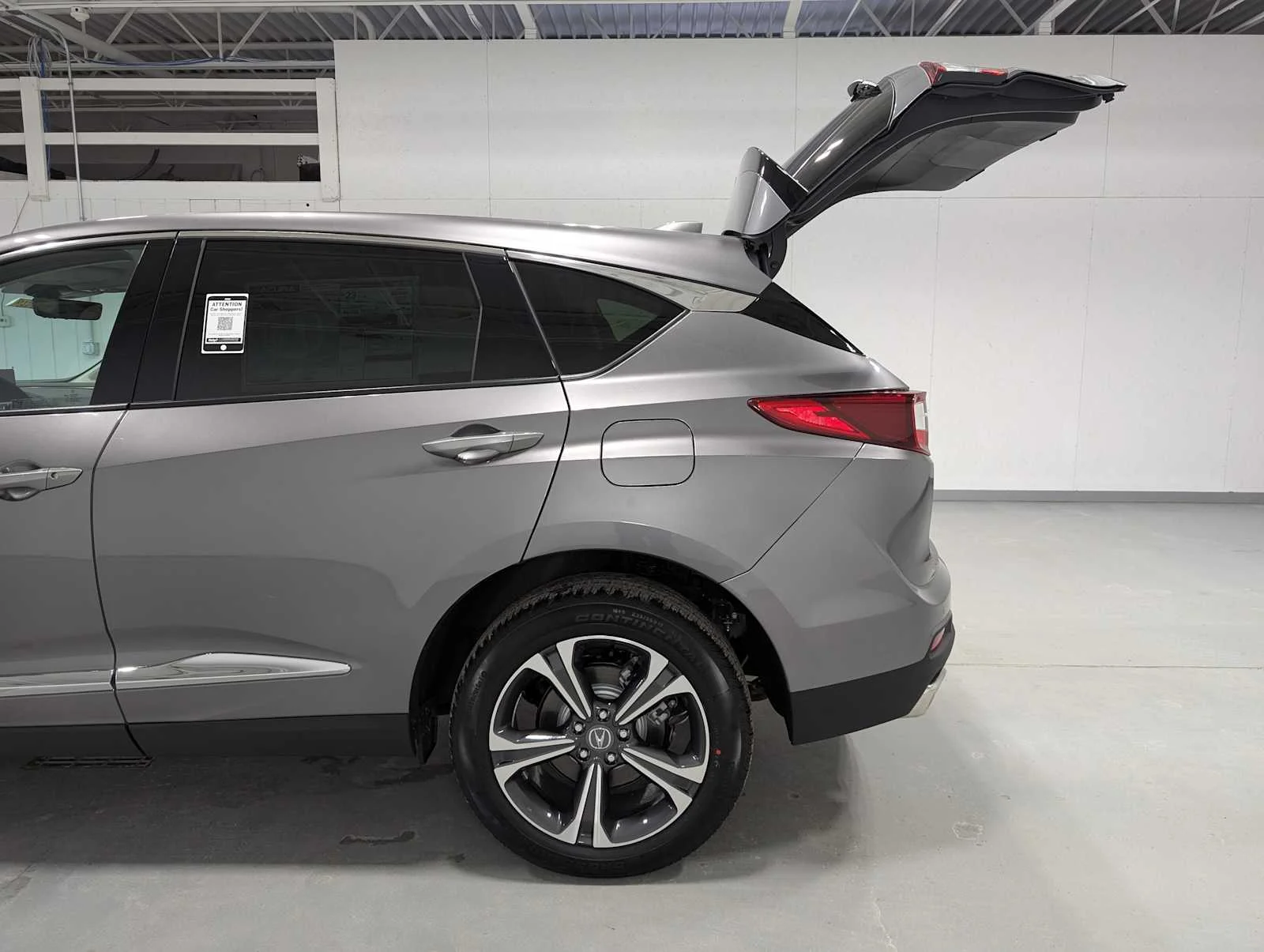New 2026 Liquid Carbon Metallic Acura w/Technology Package image 9