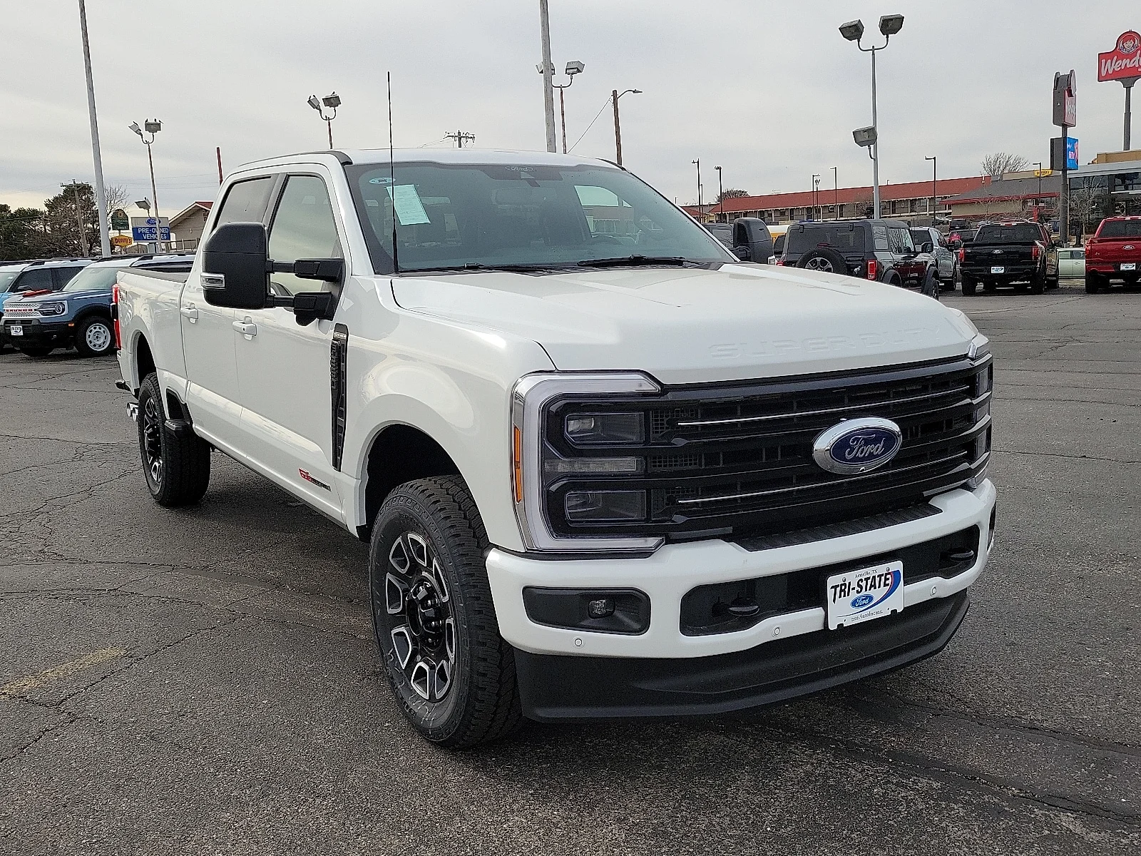 New 2026 Star White Metallic Tri-Coat Ford F-250&reg; Platinum&reg; image 6