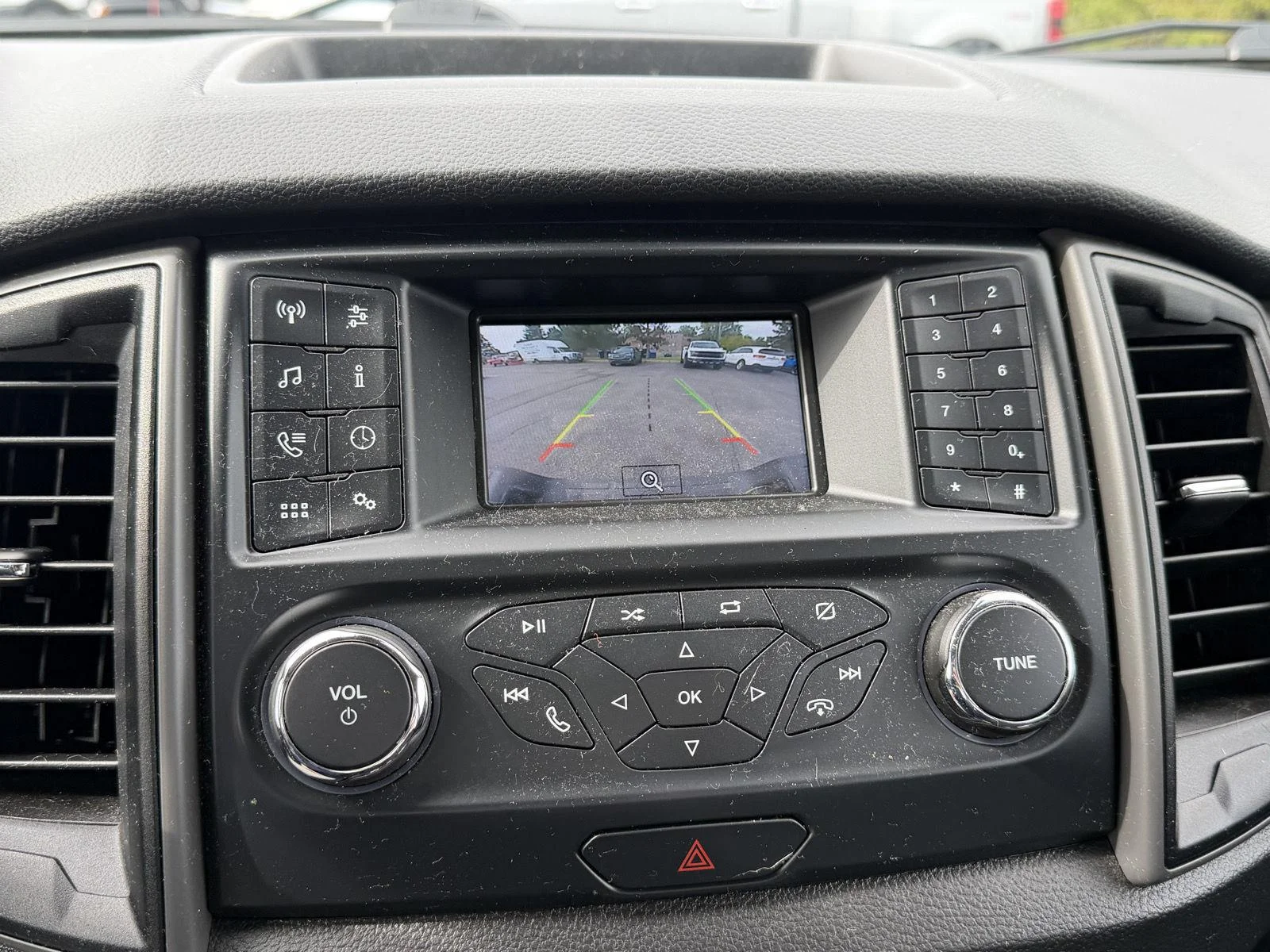 Used 2020 Magnetic Ford XL image 8