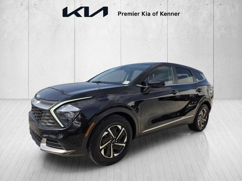 Used 2023 Black Kia LX image 9