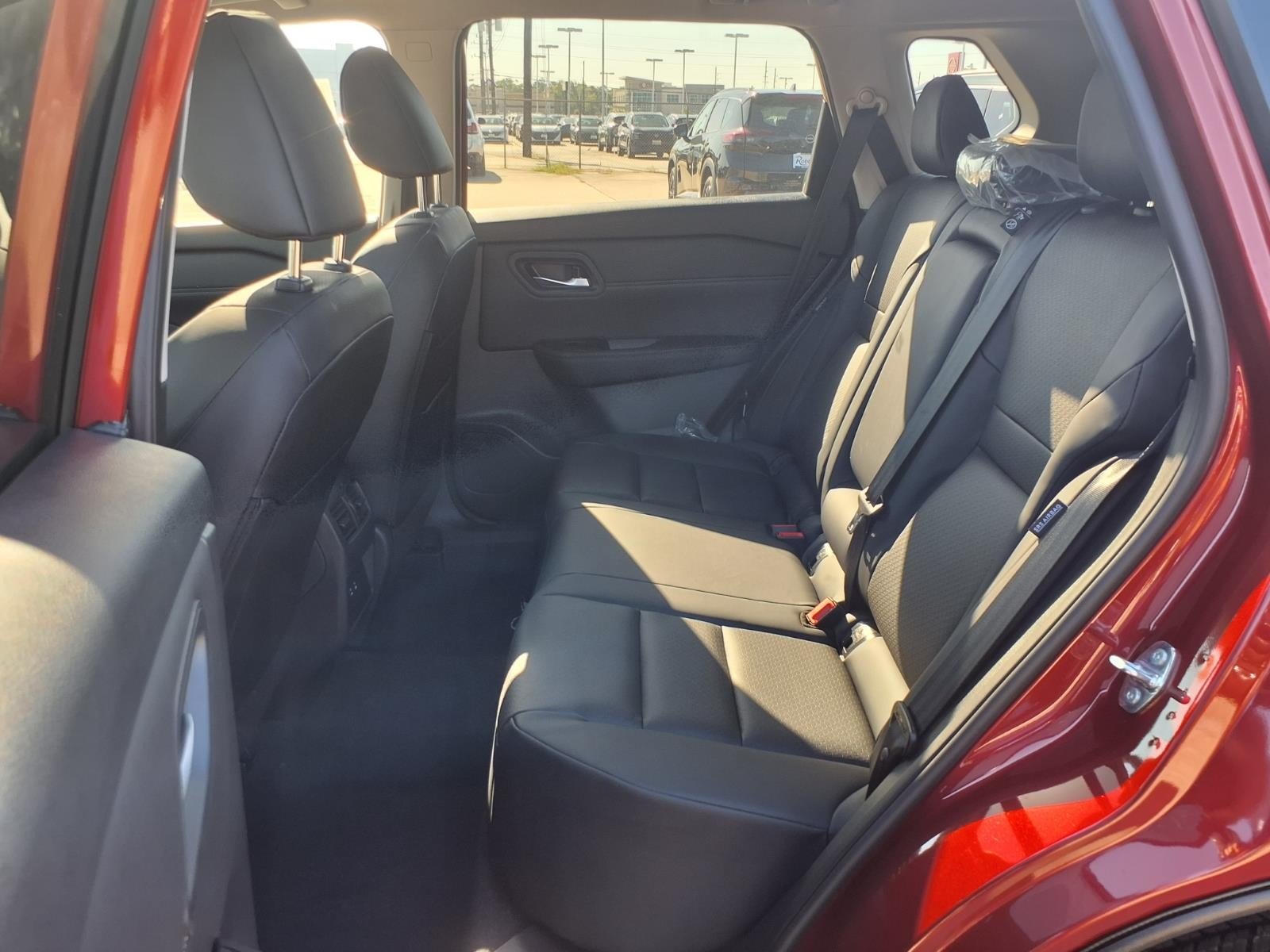 2026 Nissan Rogue photo 11 of 26