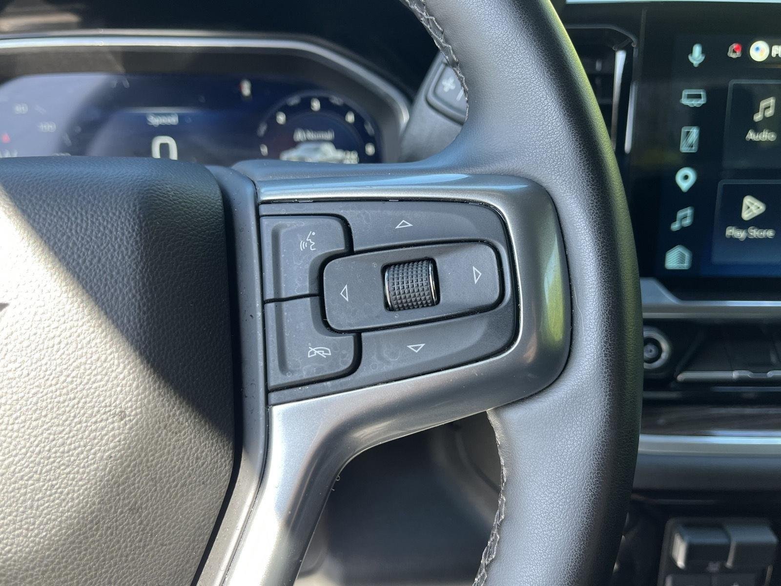 Used 2026 Summit White Chevrolet RST image 28