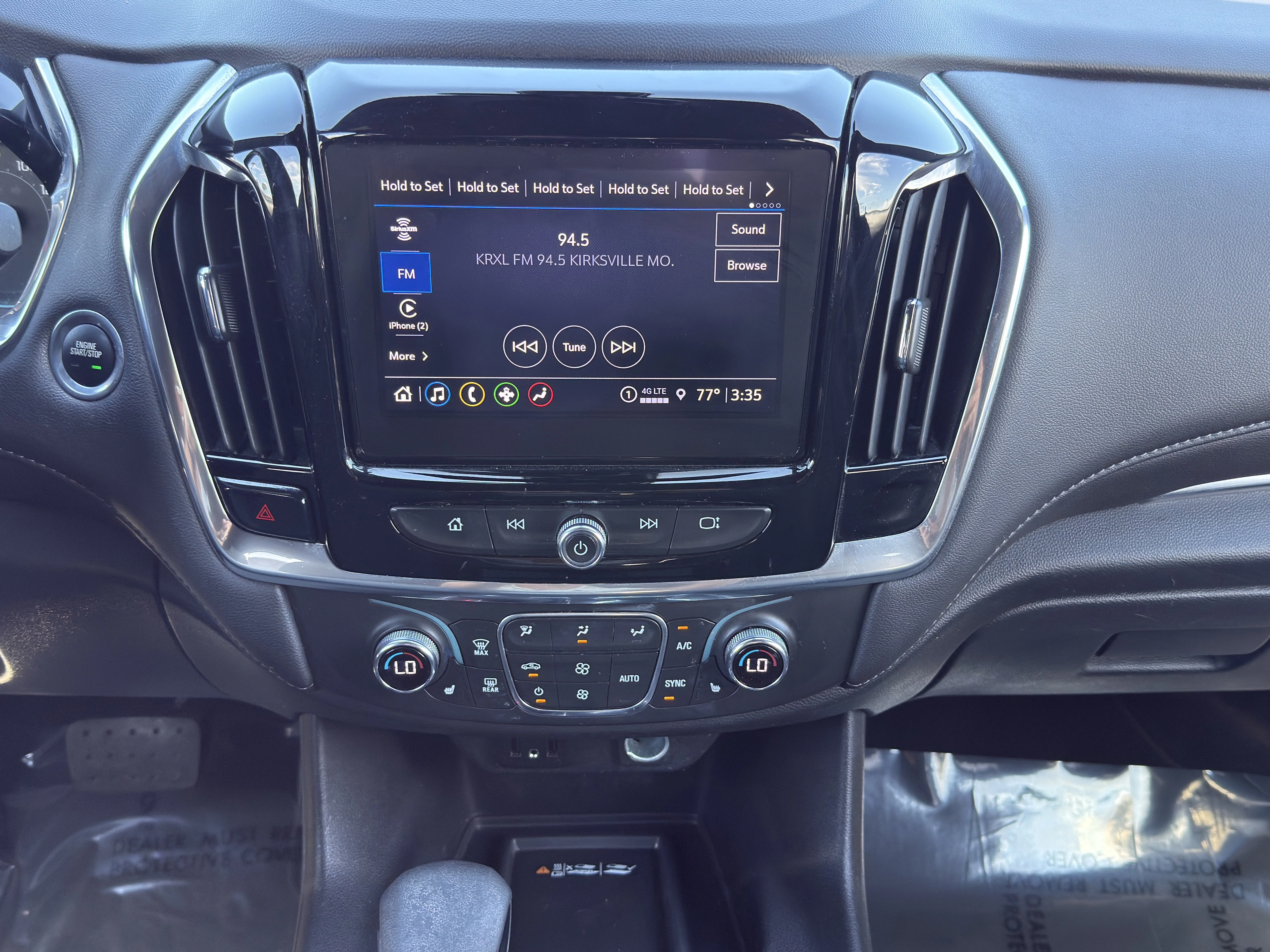 Used 2023 Summit White Chevrolet LT Cloth image 25