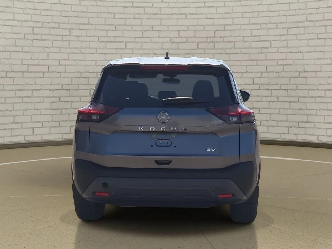 Used 2023 Gun Metallic Nissan SV image 5
