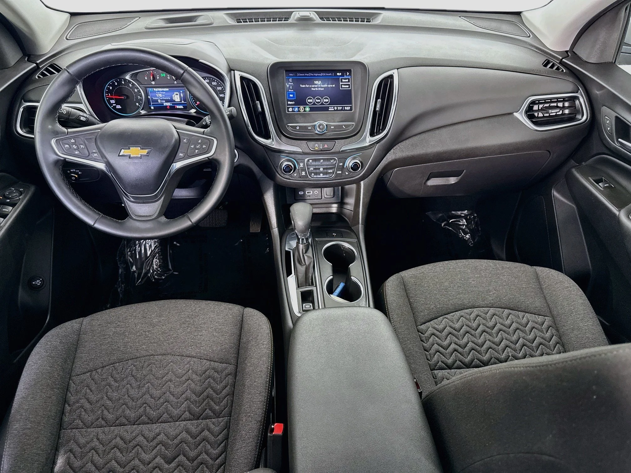 Used 2023 SUMMIT WHITE Chevrolet LT image 24