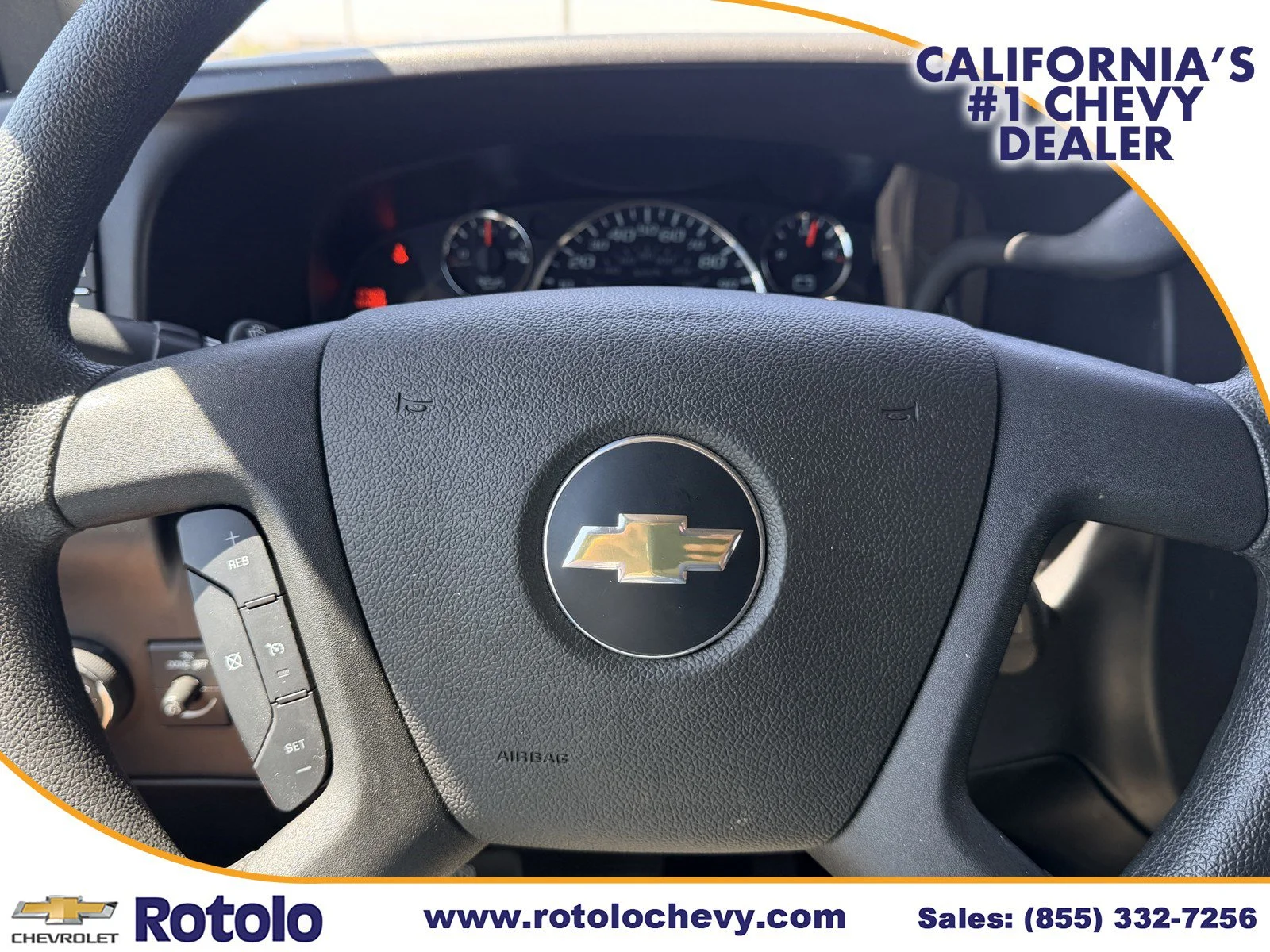 Used 2024 Summit White Chevrolet LT image 22