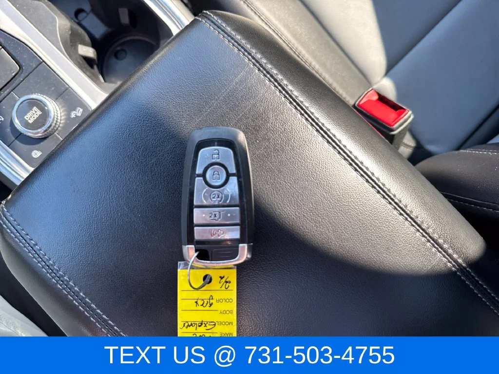 Used 2023 Gray Ford XLT image 30