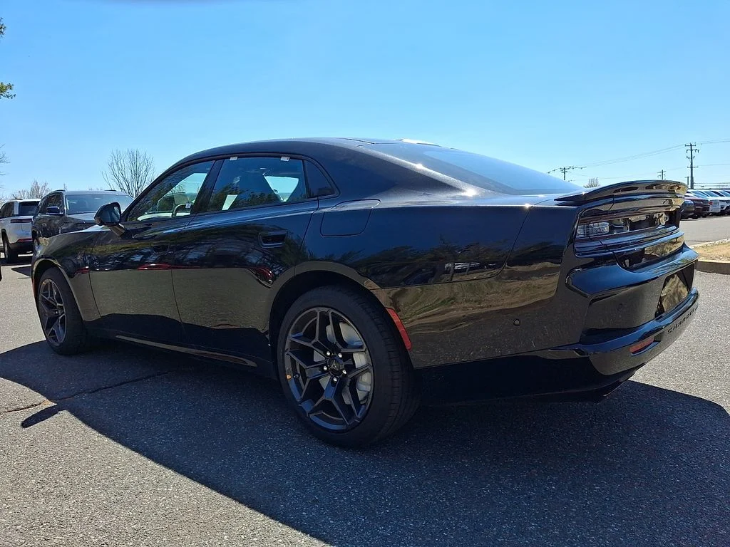 New 2026 Diamond Black Crystal Pearlcoat Dodge Scat Pack Plus image 3