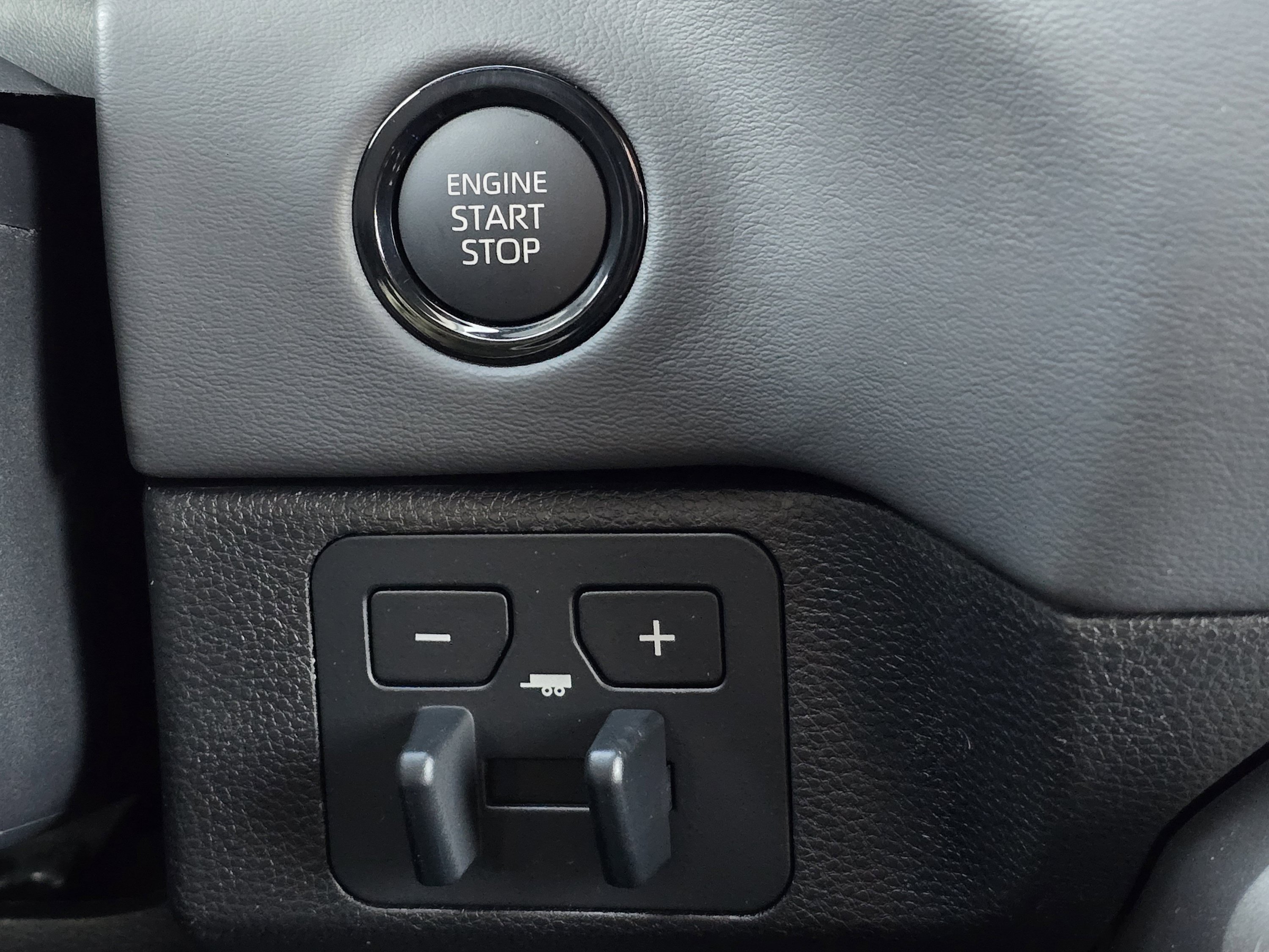 2026 Toyota Tundra Platinum - Photo 13