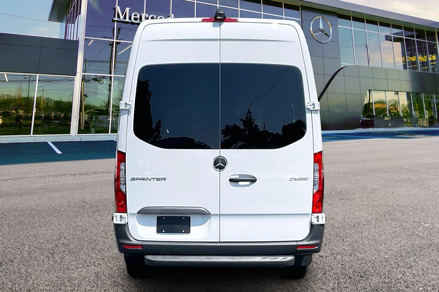 New 2026 Arctic White Mercedes-Benz Crew 170 WB image 16