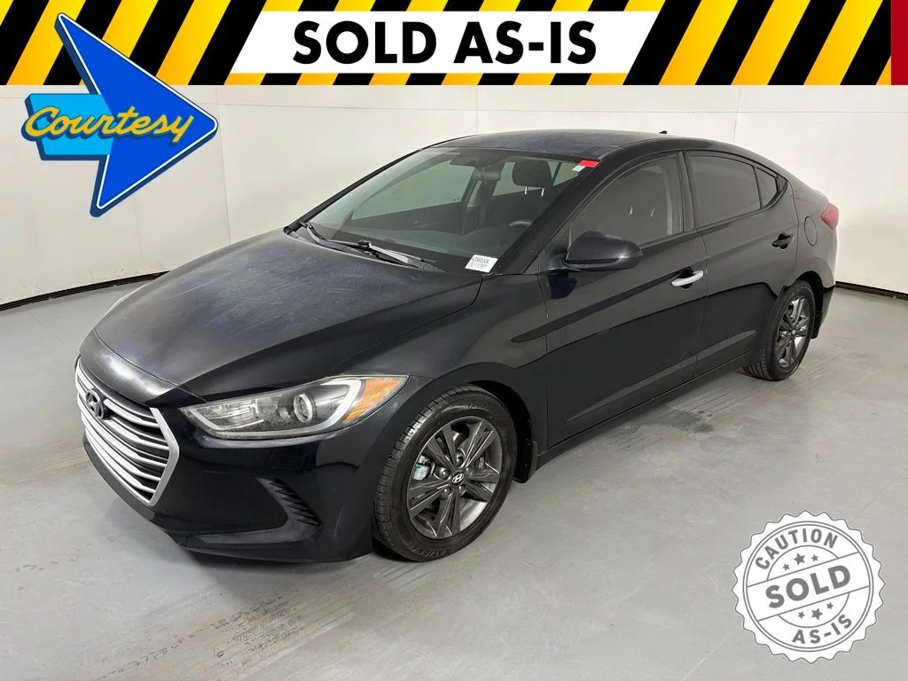 Used 2018 Black Hyundai SEL image 4
