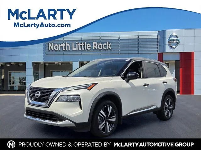 2023 Nissan Rogue Platinum FWD's photo