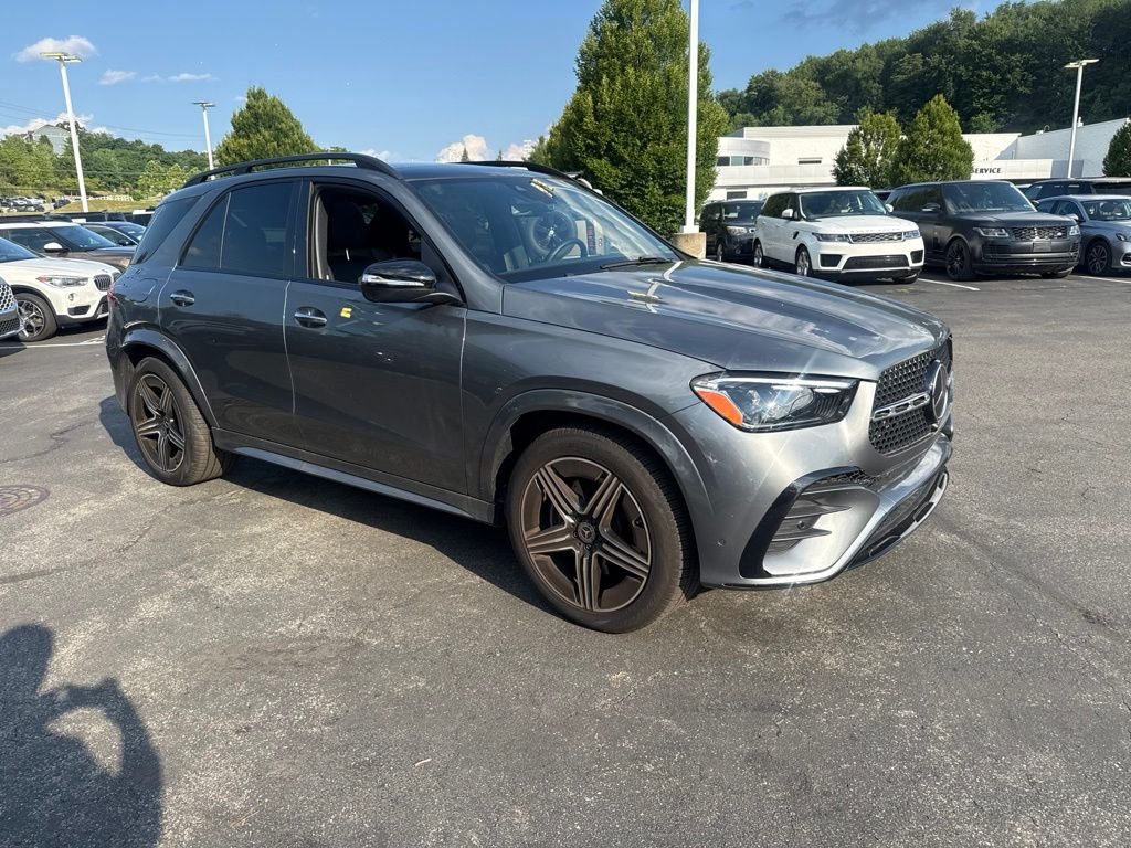 Used 2025 Selenite Gray Metallic Mercedes-Benz GLE 580 image 8