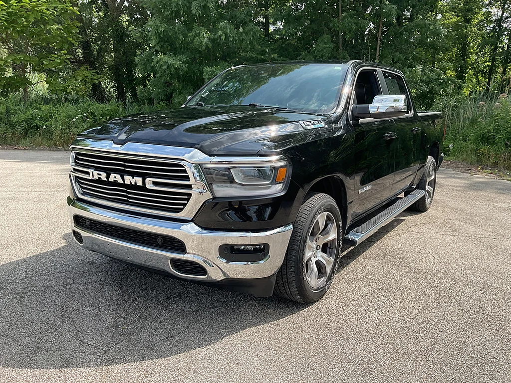Used 2024 Diamond Black Crystal Pearl Coat Ram Laramie image 3