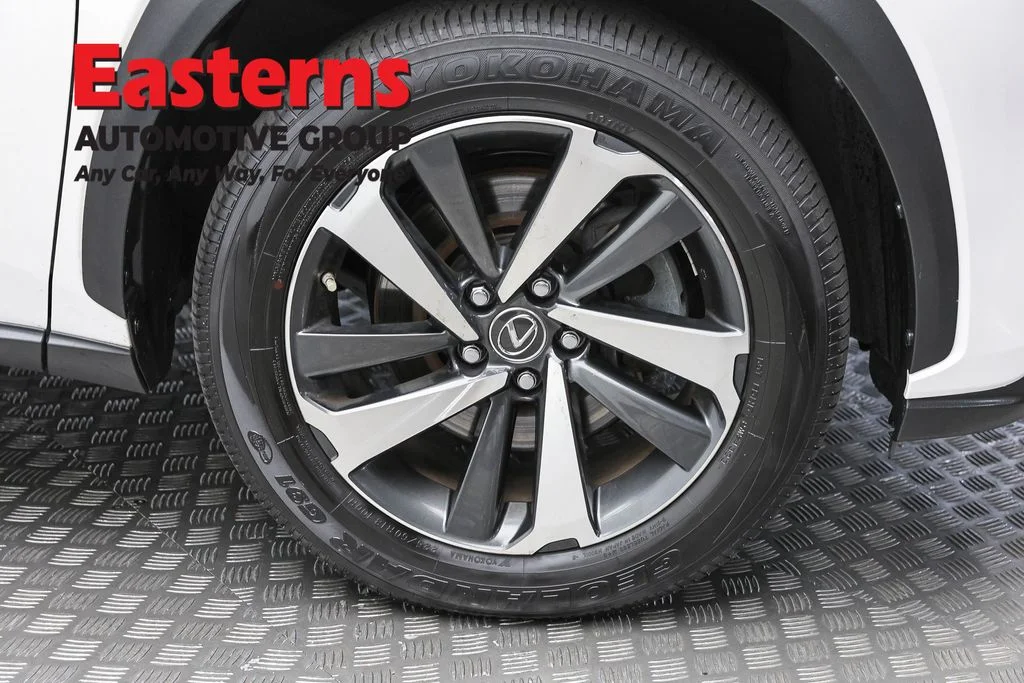 Used 2019 White Lexus 300 Base image 34