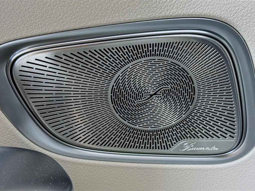 New 2026 Gray Mercedes-Benz GLC 300 image 19