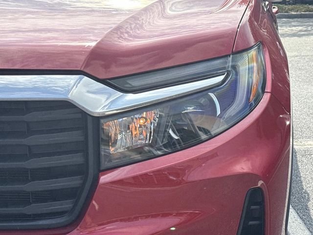 Certified Used 2022 Radiant Red Metallic II Honda AWD RTL image 10