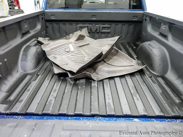 Certified Used 2018 STONE BLUE METALLIC GMC SLT image 24