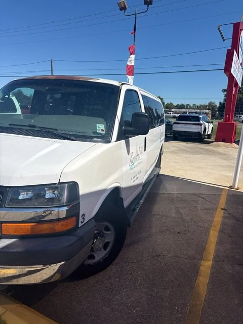 Used 2008 Summit White Chevrolet LS image 2