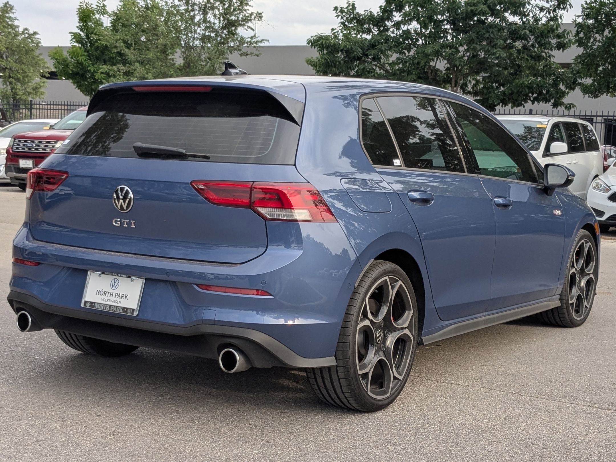 Used 2026 Blue Volkswagen Autobahn image 3